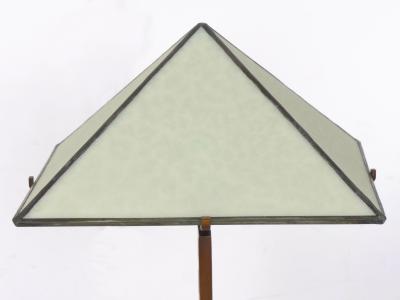 Vintage Arts Crafts Cut Steel Slag Glass Table Lamp