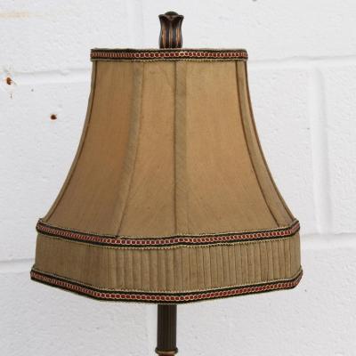 Vintage Brass Teapot Lamp by Quoizel