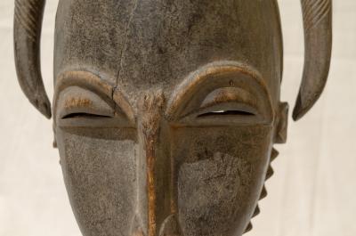 Vintage Carved Baoul Mask on Stand