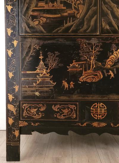 Vintage Chinese Gilt and Black Lacquered Wedding Cabinet circa 1960