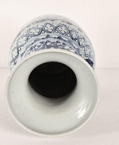 Vintage Classic Blue White Double Happiness Vase