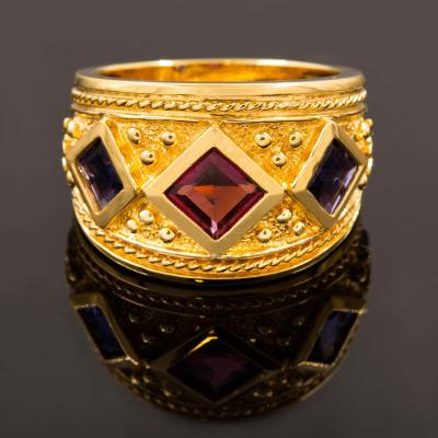 Vintage Etruscan Revival Style 14k Yellow Gold and Gemstone Ring Size 8