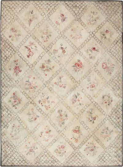 Vintage Hooked Floral Carmine and Beige Handmade Wool Rug