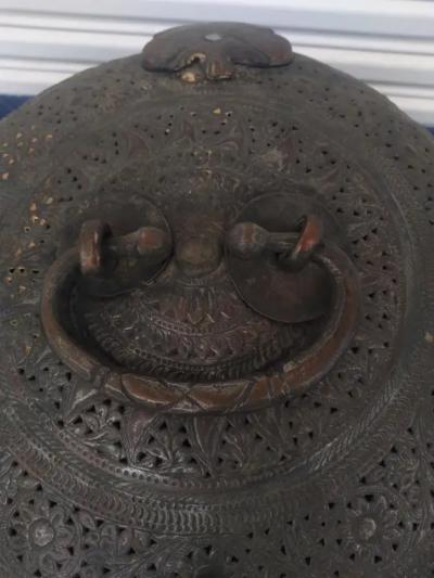 Vintage Indian Pan Daen Pierced Round Copper Tinned Box