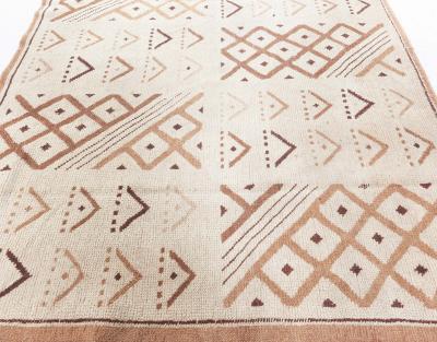 Vintage Moroccan Rug Size Adjusted 