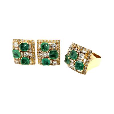 Vintage Natural Emerald Diamond Earring and Ring Jewelry Set in 18K Gold