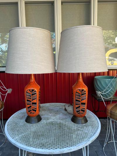 Vintage Pair of Orange Textured Ceramic Table Lamps Mid Century Modern