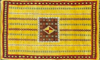 Vintage Tribal Moroccan Rug c 1960s 43 x 7