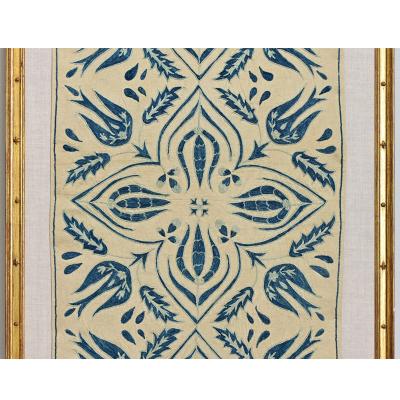 Vintage Uzbek Hand Embroidered Suzani In Gilt Frame