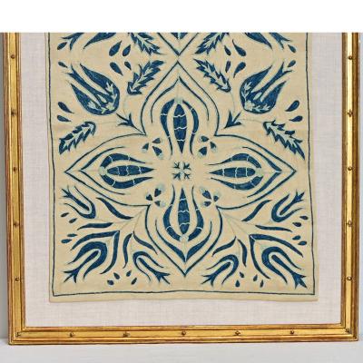 Vintage Uzbek Hand Embroidered Suzani In Gilt Frame