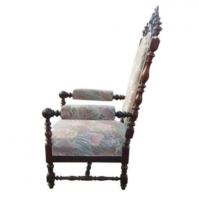 Vintage Victorian Style Chair