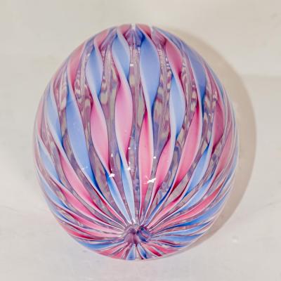 Vintage decorative Murano Glass Egg shaped object