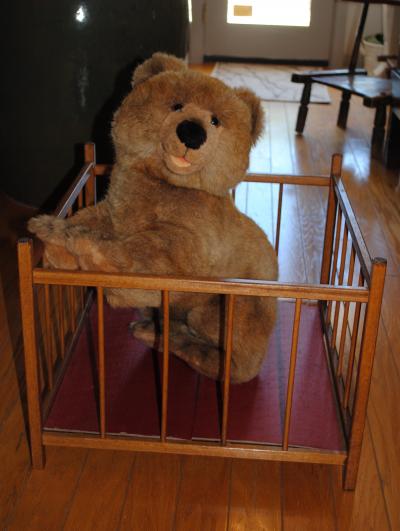 Vintage doll playpen