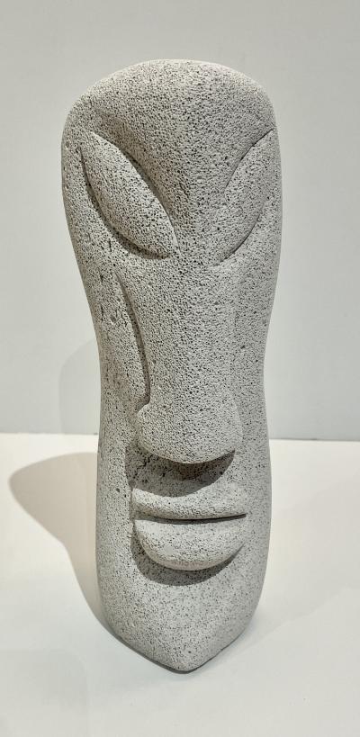 Visage sculpture