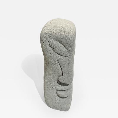 Visage sculpture
