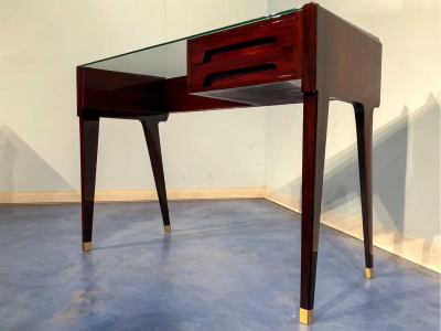 Vittorio Dassi Mobilificio Dassi Dassi Italian Mid Century Modern Teak Petite Desk Designed by Vittorio Dassi 1950s