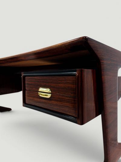 Vittorio Dassi Mobilificio Dassi Dassi Italian Mid Century Presidential Executive Desk designed by Vittorio Dassi 1950s