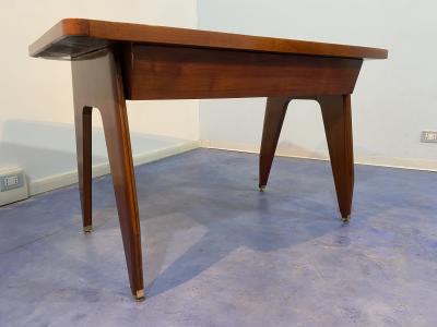 Vittorio Dassi Mobilificio Dassi Dassi Italian Mid Century sculptural desk designed by Vittorio Dassi in 1950s