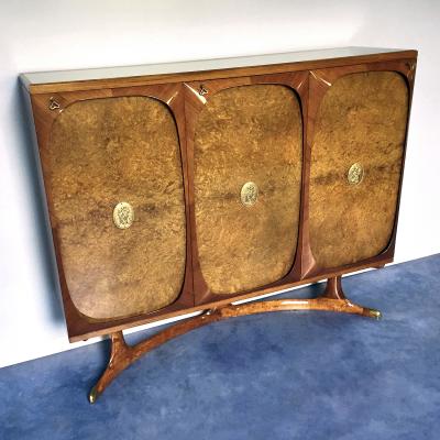 Vittorio Dassi Mobilificio Dassi Dassi Italian Midcentury Sideboard Three Door in Birch Briar Root by Dassi 1950s