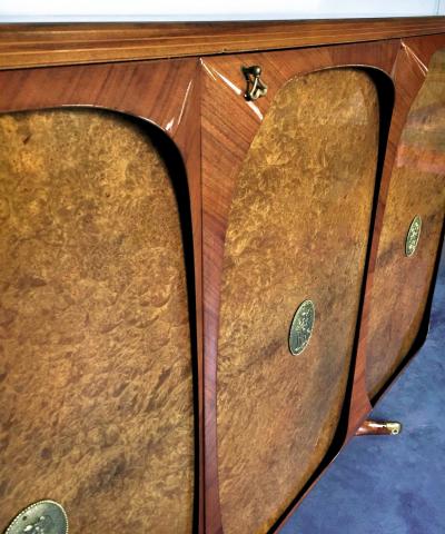 Vittorio Dassi Mobilificio Dassi Dassi Italian Midcentury Sideboard Three Door in Birch Briar Root by Dassi 1950s