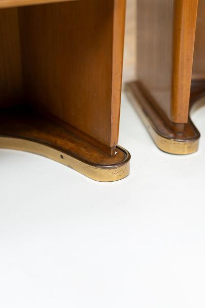 Vittorio Dassi Mobilificio Dassi Dassi PAIR OF ITALIAN WALNUT MIDCENTURY NIGHT TABLES BY VITTORIO DASSI