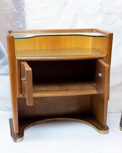 Vittorio Dassi Mobilificio Dassi Dassi PAIR OF ITALIAN WALNUT MIDCENTURY NIGHT TABLES BY VITTORIO DASSI
