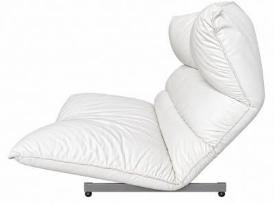 Vittorio Varo Canestrari Lounge Chair and Ottoman Italy 1970