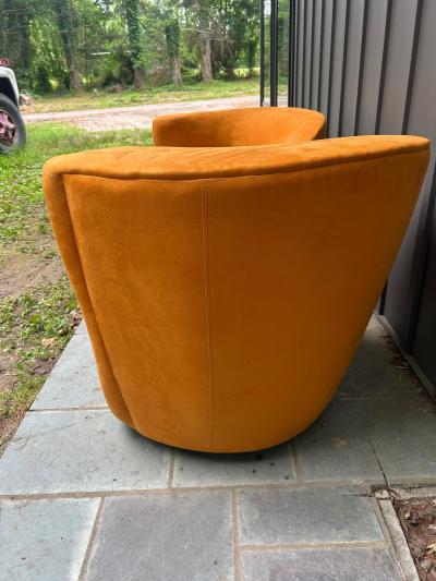 Vladimir Kagan Gorgeous Pair Vladimir Kagan Directional Swivel Nautilus Chair Mid Century