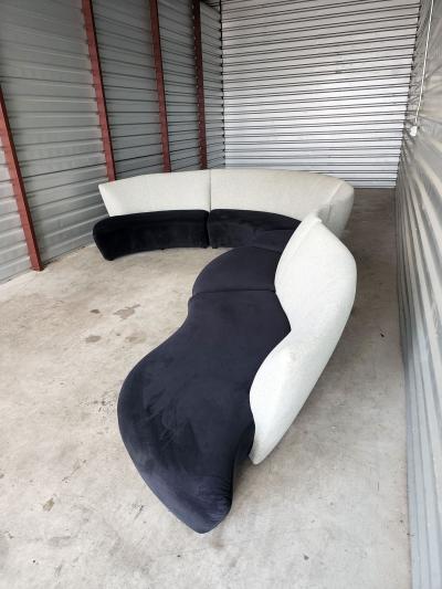 Vladimir Kagan Large Vladimir Kagan Bilboa Sofa in Five Sections