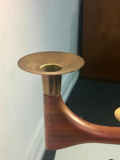 Vladimir Kagan MID CENTURY MODERNIST WALNUT BRASS 8 LIGHT CANDLESTICK IN THE MANNER OF KAGAN