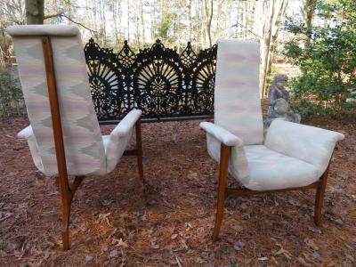 Vladimir Kagan Magnificent Pair Vladimir Kagan style Sculptural 3 Leg Lounge Chairs Mid Century