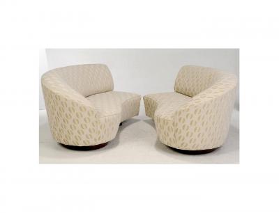 Vladimir Kagan New Moon Sectional Sofa by Vladimir Kagan for Kagan Coutour