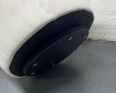 Vladimir Kagan Pair Nautilus Style Lounge Chairs with Matching Ottomans