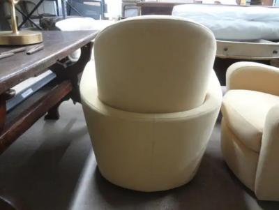 Vladimir Kagan Pair Of Michael Wolk Style Swivel Chairs