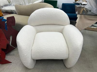 Vladimir Kagan Pair Of Vladimir Kagan Club Chairs