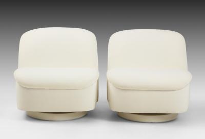 Vladimir Kagan Pair of Ivory Velvet Swivel Lounge Chairs