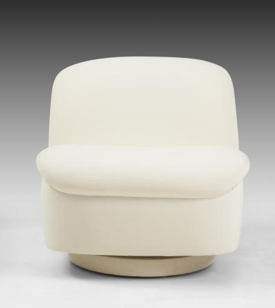 Vladimir Kagan Pair of Ivory Velvet Swivel Lounge Chairs