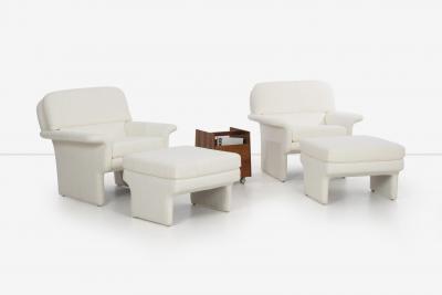 Vladimir Kagan Pair of Vladimir Attributed Lounge Chairs and Ottomans