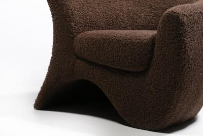 Vladimir Kagan Pair of Vladimir Kagan Hurricane Lounge Chairs in New Chocolate Brown Boucl 