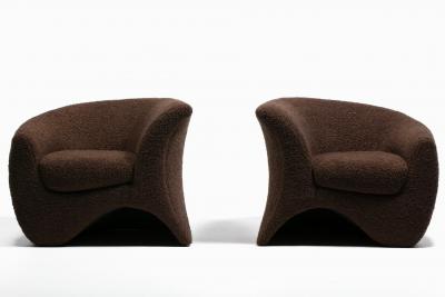 Vladimir Kagan Pair of Vladimir Kagan Hurricane Lounge Chairs in New Chocolate Brown Boucl 