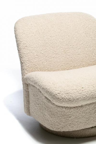 Vladimir Kagan Pair of Vladimir Kagan for Directional Swivel Chairs and Ottoman in Ivory Boucl 
