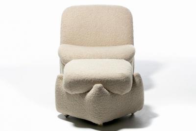Vladimir Kagan Pair of Vladimir Kagan for Directional Swivel Chairs and Ottoman in Ivory Boucl 