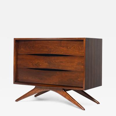 Vladimir Kagan Rare Vladimir Kagan Three Drawer Dresser for Grosfeld House circa 1955