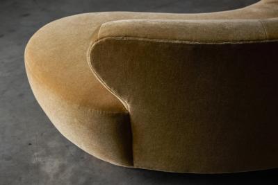 Vladimir Kagan Serpentine Sofa by Vladimir Kagan for Directional United States 1980s