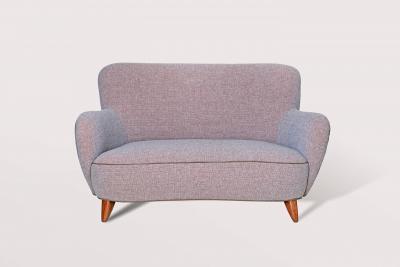 Vladimir Kagan Settee