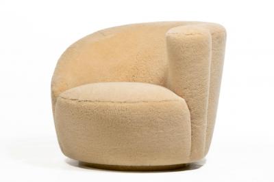 Vladimir Kagan Single Vladimir Kagan Nautilus Swivel Chair in Hand Sewn Butterscotch Shearling