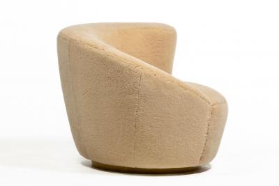 Vladimir Kagan Single Vladimir Kagan Nautilus Swivel Chair in Hand Sewn Butterscotch Shearling