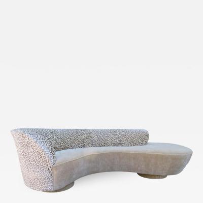 Vladimir Kagan Stunning Vladimir Kagan Curved Serpentine Cloud Sofa Mid Century Modern