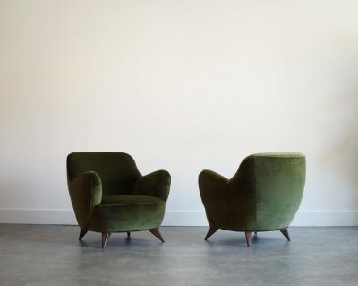 Vladimir Kagan Vladimir Kagan Barrel Lounge Chairs in Olive Green Velvet and Walnut Legs