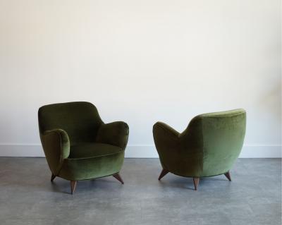 Vladimir Kagan Vladimir Kagan Barrel Lounge Chairs in Olive Green Velvet and Walnut Legs